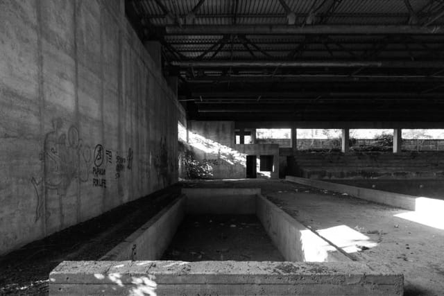 project 6 piscina/inside2 Picture